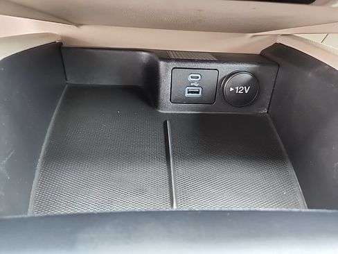 Used 2022 Ford Escape SE w/ Cold Weather Package AWD/4WD image 22