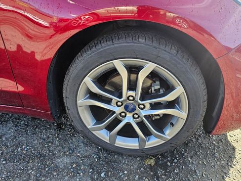 Used 2019 Ford Fusion SEL image 9