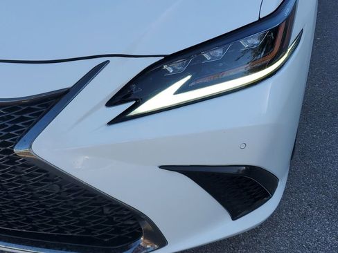 Used 2019 Lexus ES 350 F Sport w/ Accessory Package 2 image 10