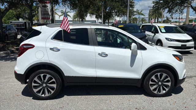 Used 2021 Buick Encore Preferred w/ Safety Package AWD/4WD image 10