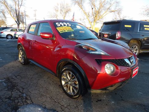 Used 2017 Nissan Juke SV image 8