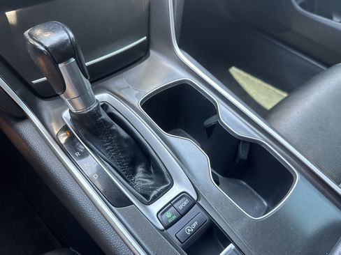 Used 2021 Honda Accord Sport image 25