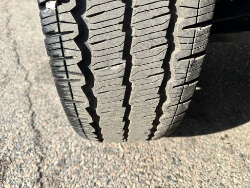 Used 2024 Ford Transit 250 Low Roof w/ Exterior Upgrade Package image 40