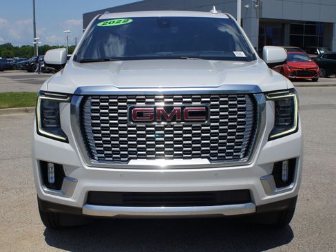 Used 2022 GMC Yukon XL Denali RWD image 28