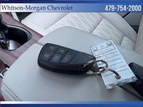 Used 2023 Buick Envision Avenir AWD/4WD image 29