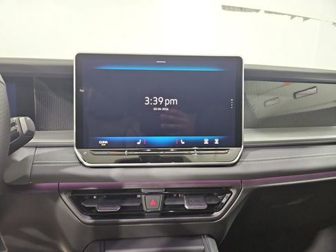 New 2026 Volkswagen Tiguan SE R-Line image 18