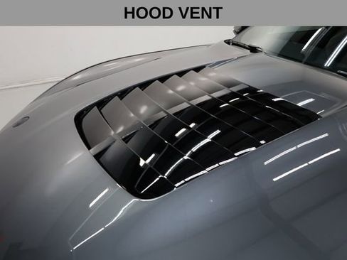 Used 2022 Ford Mustang Shelby GT500 w/ Carbon Fiber Track Pack RWD image 47