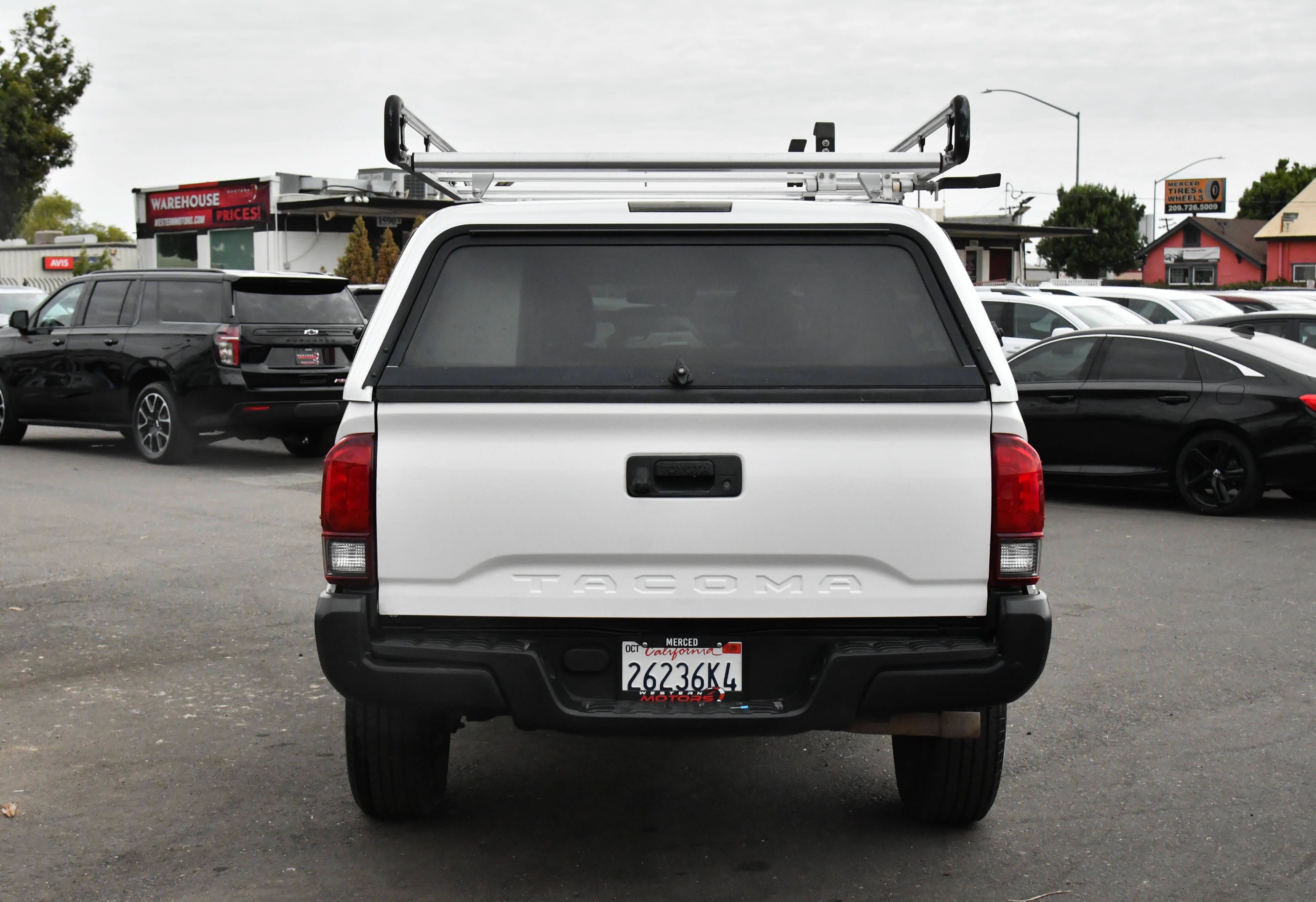Used 2021 Toyota Tacoma SR RWD image 7