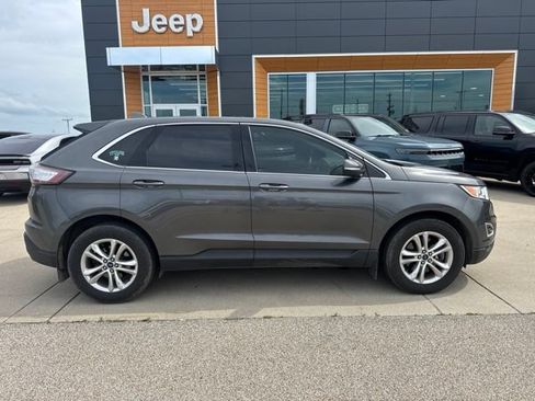 Used 2018 Ford Edge SEL w/ Canadian Touring Package AWD/4WD image 2