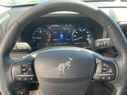 Used 2023 Ford Bronco Sport Outer Banks AWD/4WD image 21
