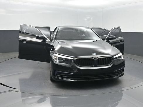 Used 2019 BMW 530e w/ Convenience Package RWD image 39