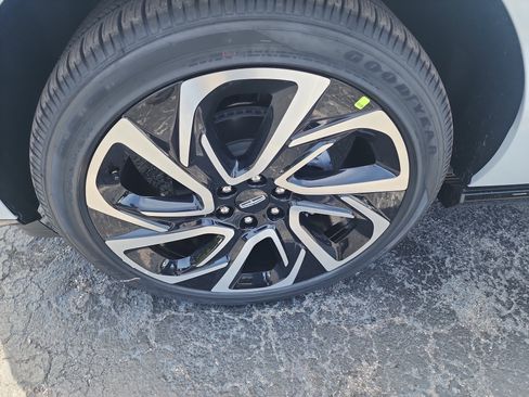 New 2026 Lincoln Navigator L Reserve AWD/4WD image 11