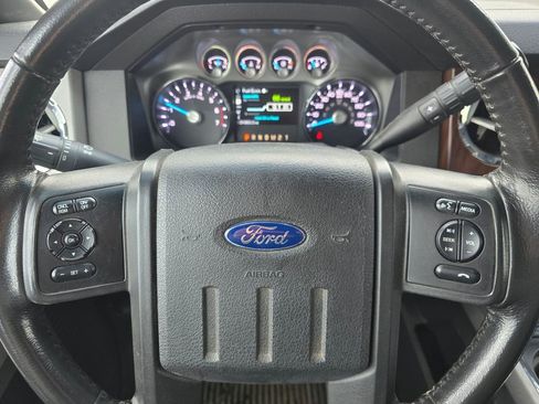 Used 2013 Ford F250 Lariat w/ Chrome Pkg image 58