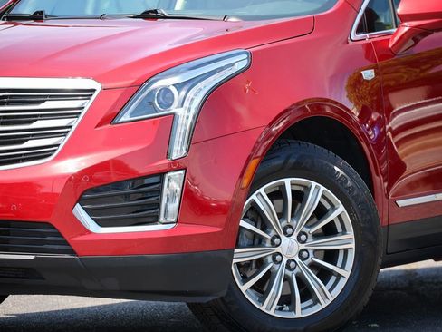 Used 2019 Cadillac XT5 Luxury AWD/4WD image 16