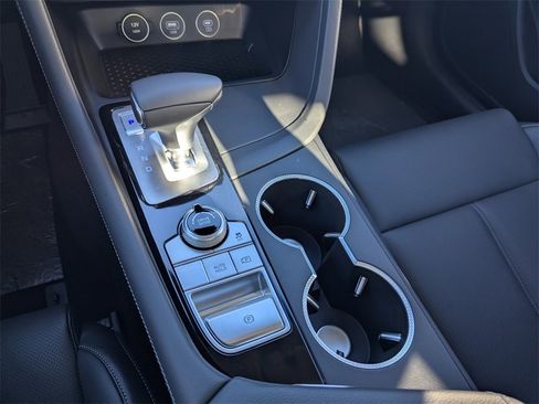 New 2026 Genesis G70 2.5T image 22