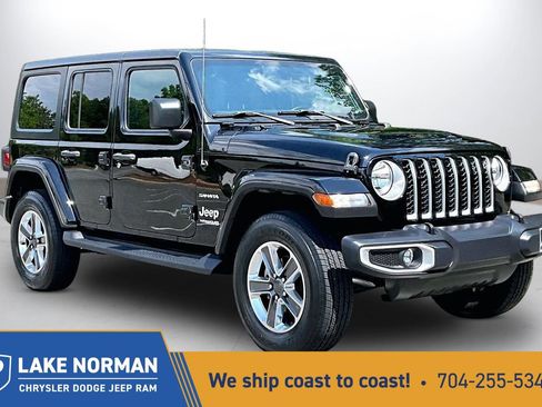 Certified 2022 Jeep Wrangler Unlimited Sahara w/ Cold Weather Group AWD/4WD image 1