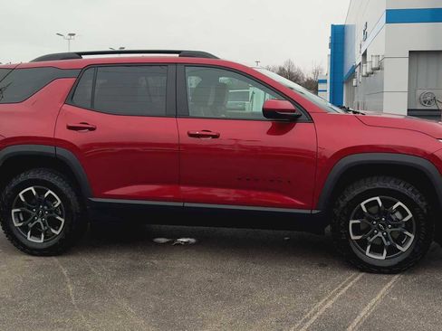 Used 2026 Chevrolet Equinox ACTIV w/ Convenience Package III image 9