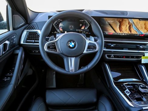 New 2026 BMW X6 xDrive40i w/ Executive Package image 10
