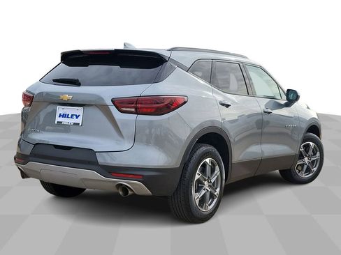 Certified 2024 Chevrolet Blazer LT w/ Convenience Package image 8