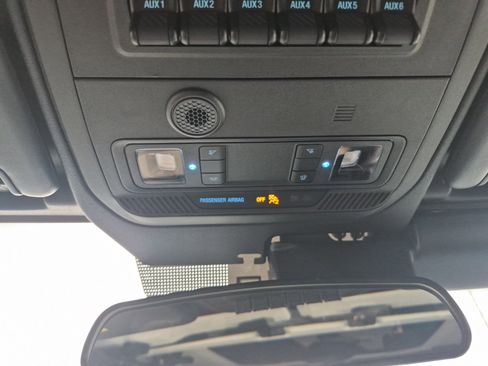 New 2025 Ford Bronco Heritage Edition image 40