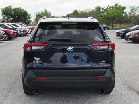 Used 2024 Toyota RAV4 XLE image 4