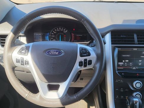 Used 2013 Ford Edge SEL image 29