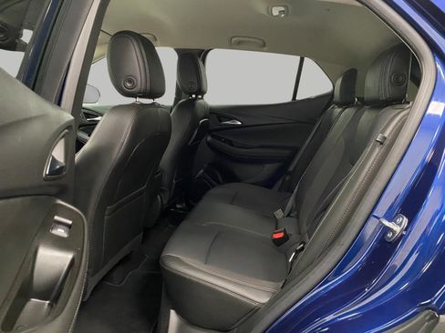 Used 2023 Buick Encore GX Preferred w/ Cold Weather Comfort Package FWD image 18