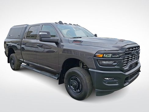 Used 2025 RAM 2500 Tradesman AWD/4WD image 1