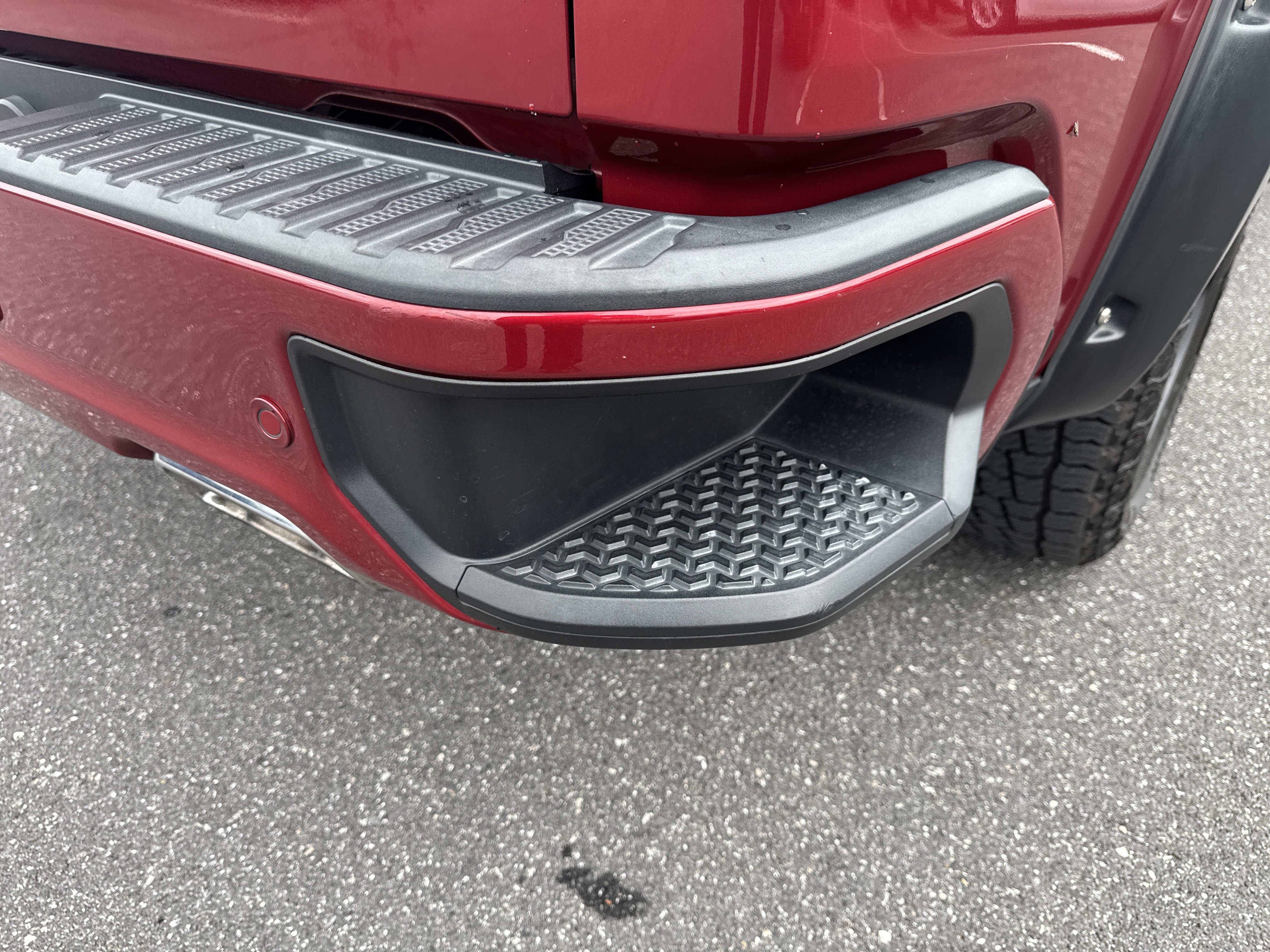 Used 2019 Chevrolet Silverado 1500 RST AWD/4WD image 40