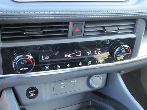 New 2026 Nissan Rogue SV image 15