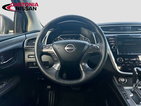 Used 2024 Nissan Murano SV image 29