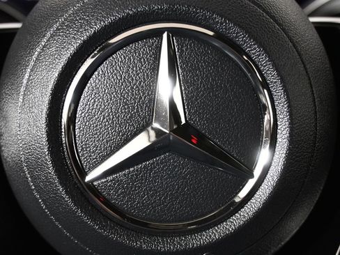 Used 2025 Mercedes-Benz GLE 350 4MATIC image 35