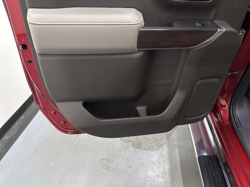 Used 2019 GMC Sierra 1500 SLT image 56