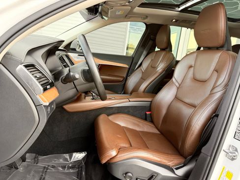 Used 2019 Volvo XC90 T6 Inscription w/ Protection Package Premier AWD/4WD image 21