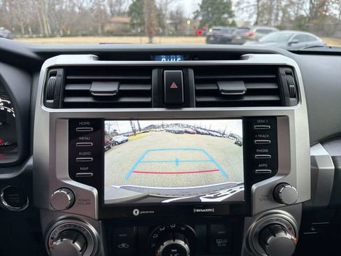 Used 2024 Toyota 4Runner SR5 image 30