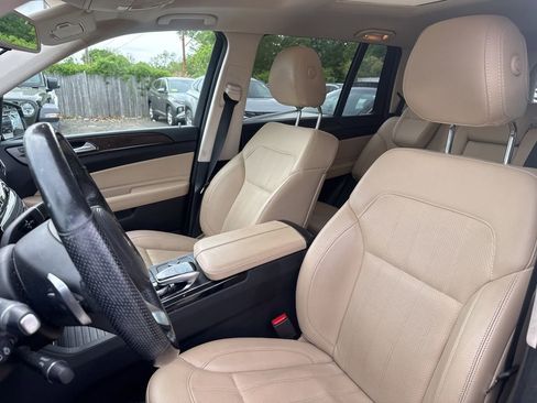 Used 2019 Mercedes-Benz GLS 450 4MATIC image 15