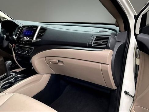 Used 2016 Honda Pilot EX-L image 27