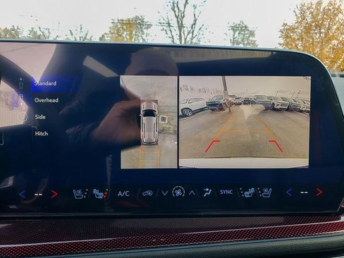 New 2026 Chevrolet Traverse RS image 16