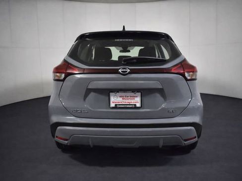 Certified 2023 Nissan Kicks SV image 5