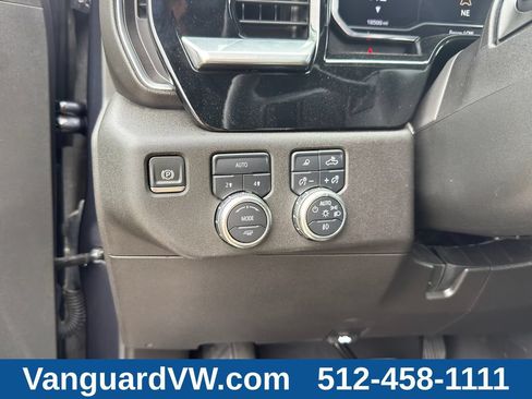 Used 2024 GMC Sierra 1500 SLT AWD/4WD image 23