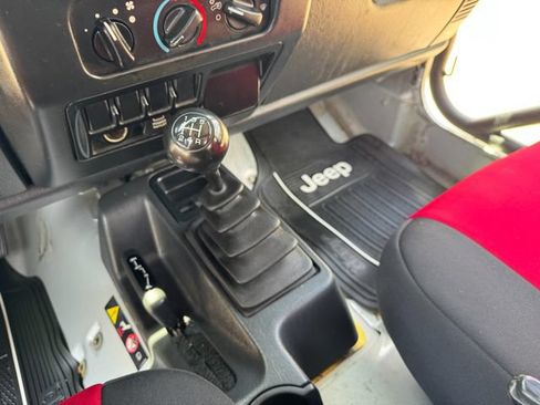 Used 2004 Jeep Wrangler X w/ Wheel Plus Group AWD/4WD image 19