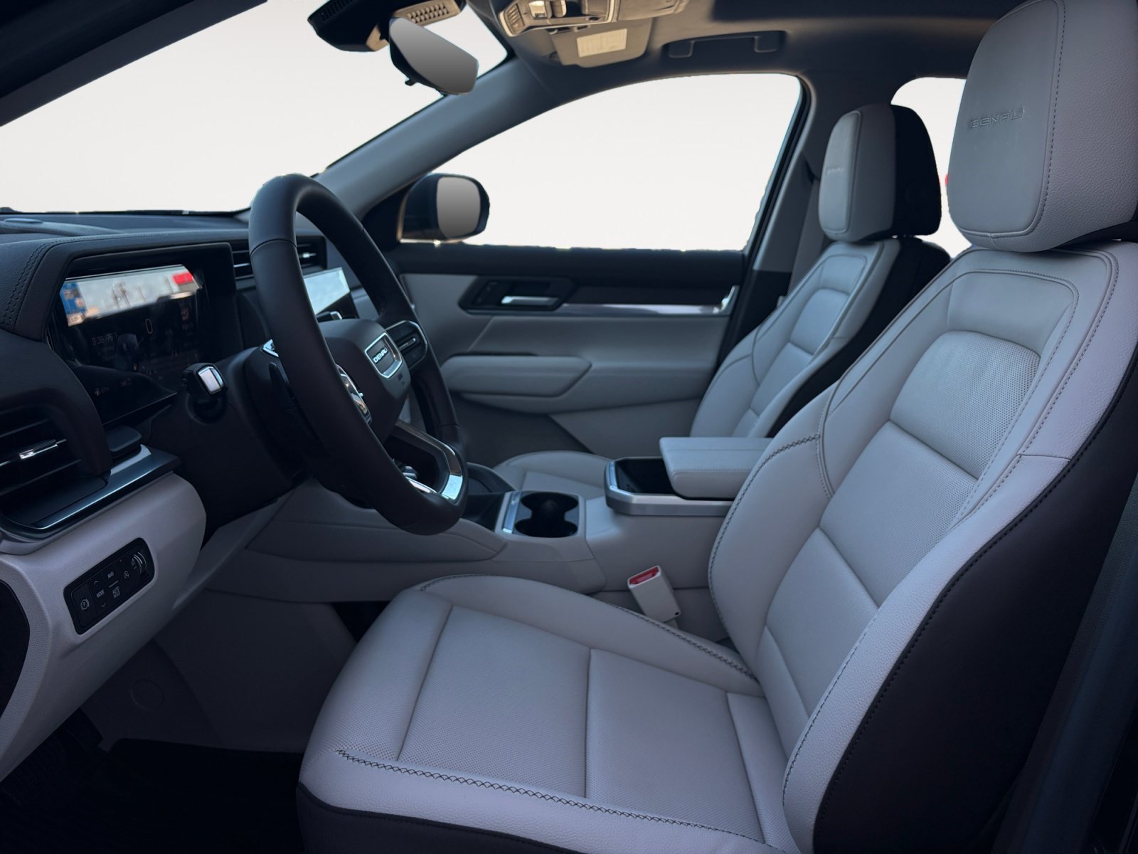 New 2027 GMC Terrain Denali w/ LPO, Floor Liner Package AWD/4WD image 23