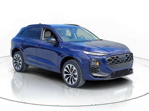 New 2026 Audi Q3 quattro 2.0T AWD/4WD image 1