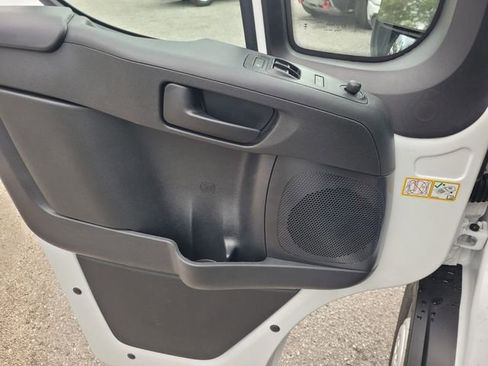 New 2026 RAM ProMaster 1500 w/ Convenience Group image 18