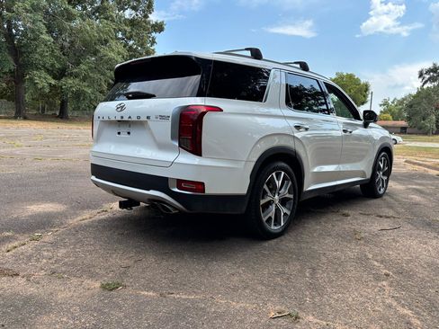 Used 2022 Hyundai Palisade SEL w/ Premium Package FWD image 5