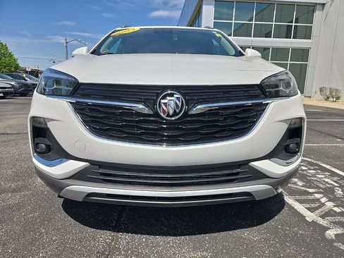Used 2023 Buick Encore GX Essence w/ Experience Buick Package FWD image 19