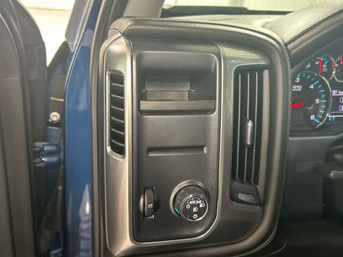 Used 2017 Chevrolet Silverado 1500 LTZ w/ Sport Package image 18