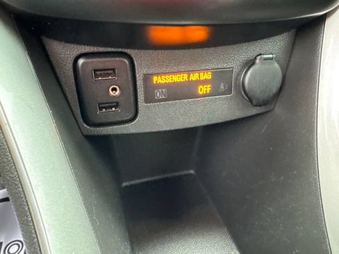 Used 2019 Chevrolet Trax LT w/ LT Convenience Package AWD/4WD image 27