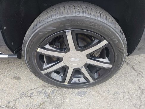 Used 2019 Cadillac Escalade ESV Platinum AWD/4WD image 22