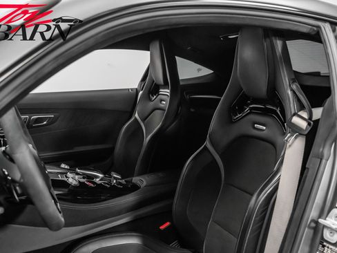 Used 2018 Mercedes-Benz AMG GT R image 25
